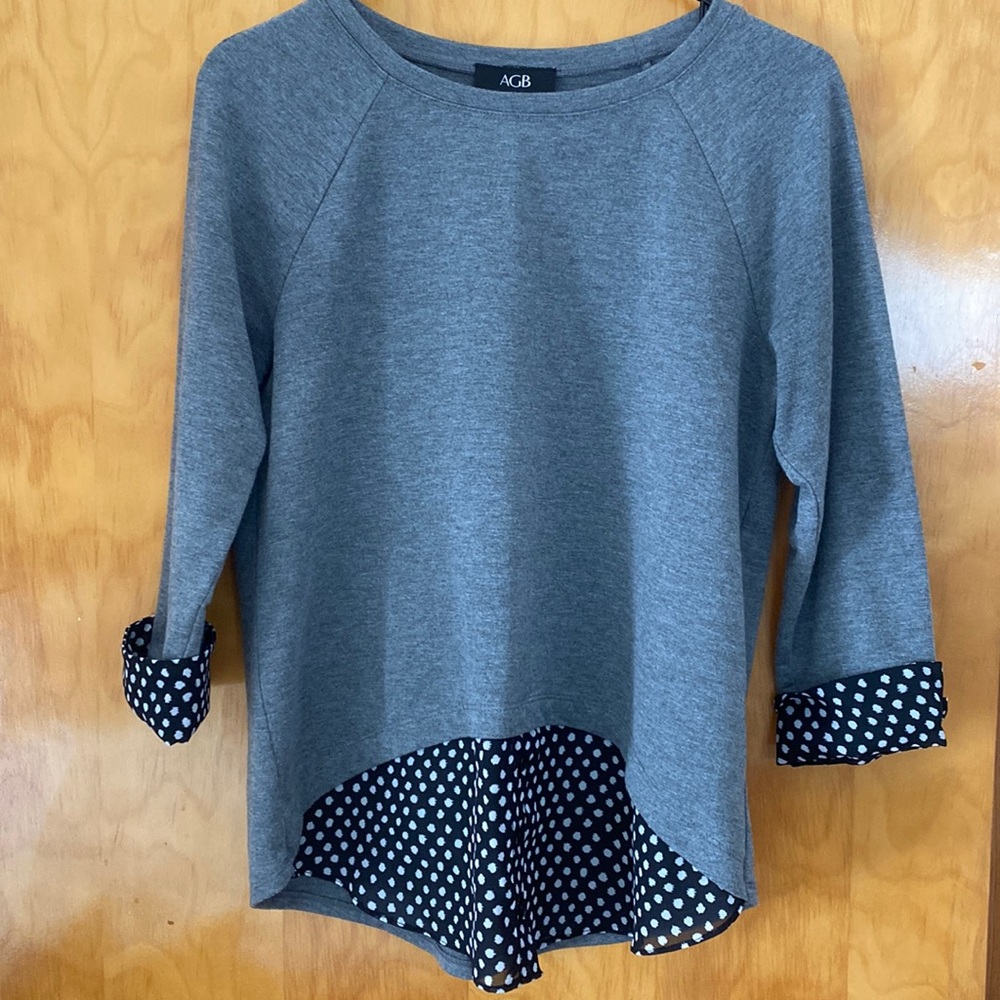 AGB LIKE NEW Polka Dot Blouse